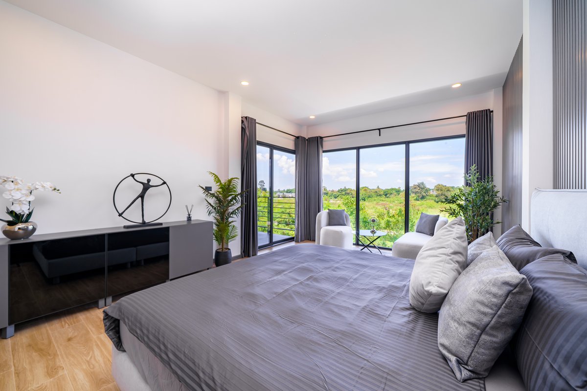 Master bedroom suite